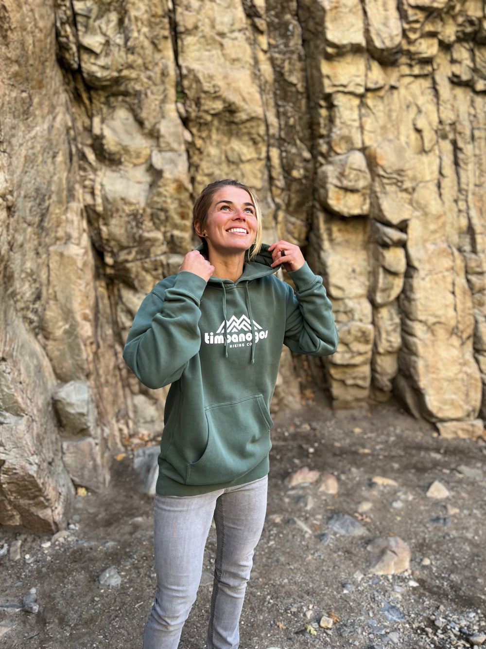 Timpanogos Hiking Co. - Vintage Mountain Blend Hoodie (Alpine Green)