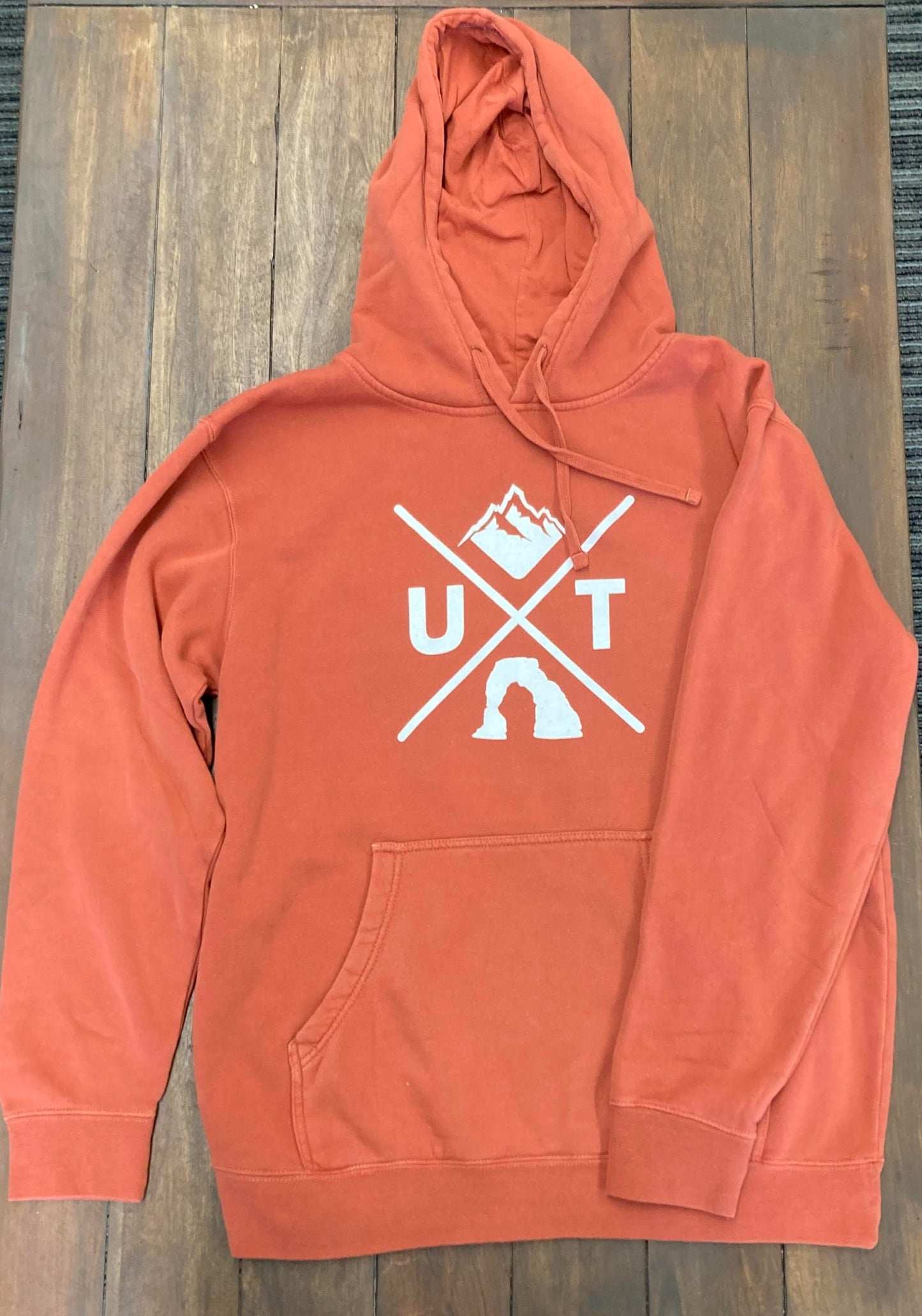 Utah X - Vintage Mountain Blend Hoodie (Redwood)